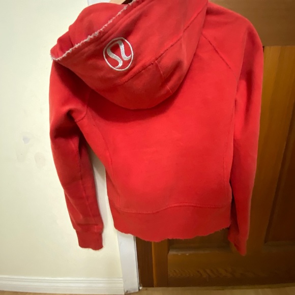 Lululemon Scuba - Picture 2 of 3